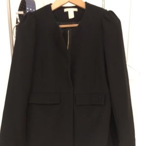 Classic block jacket.